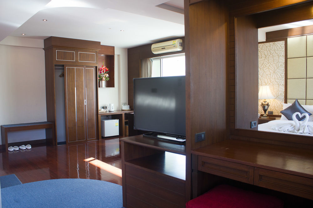 Hatyai Holiday Hotel ハートヤイ エクステリア 写真