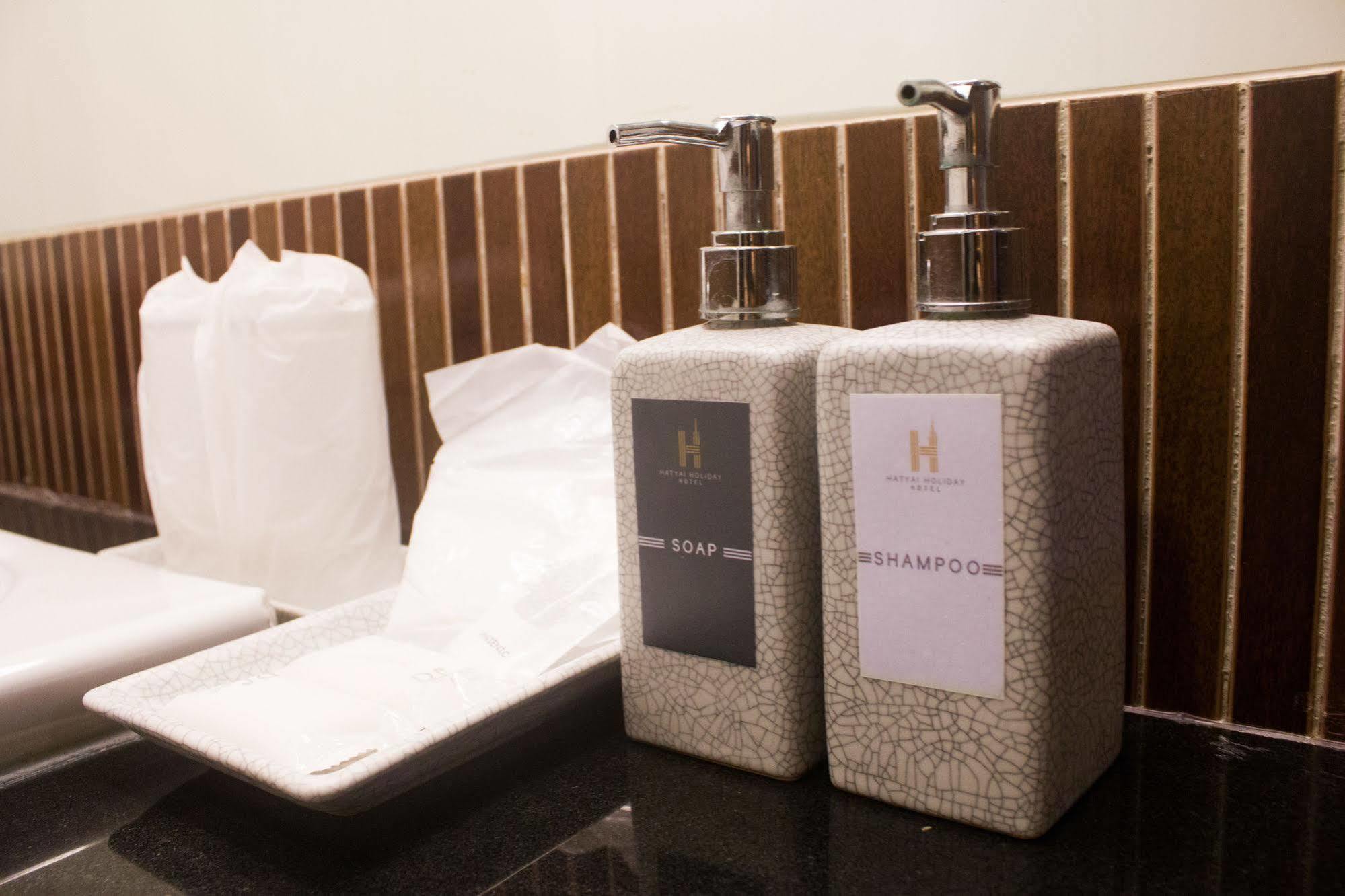 Hatyai Holiday Hotel ハートヤイ エクステリア 写真