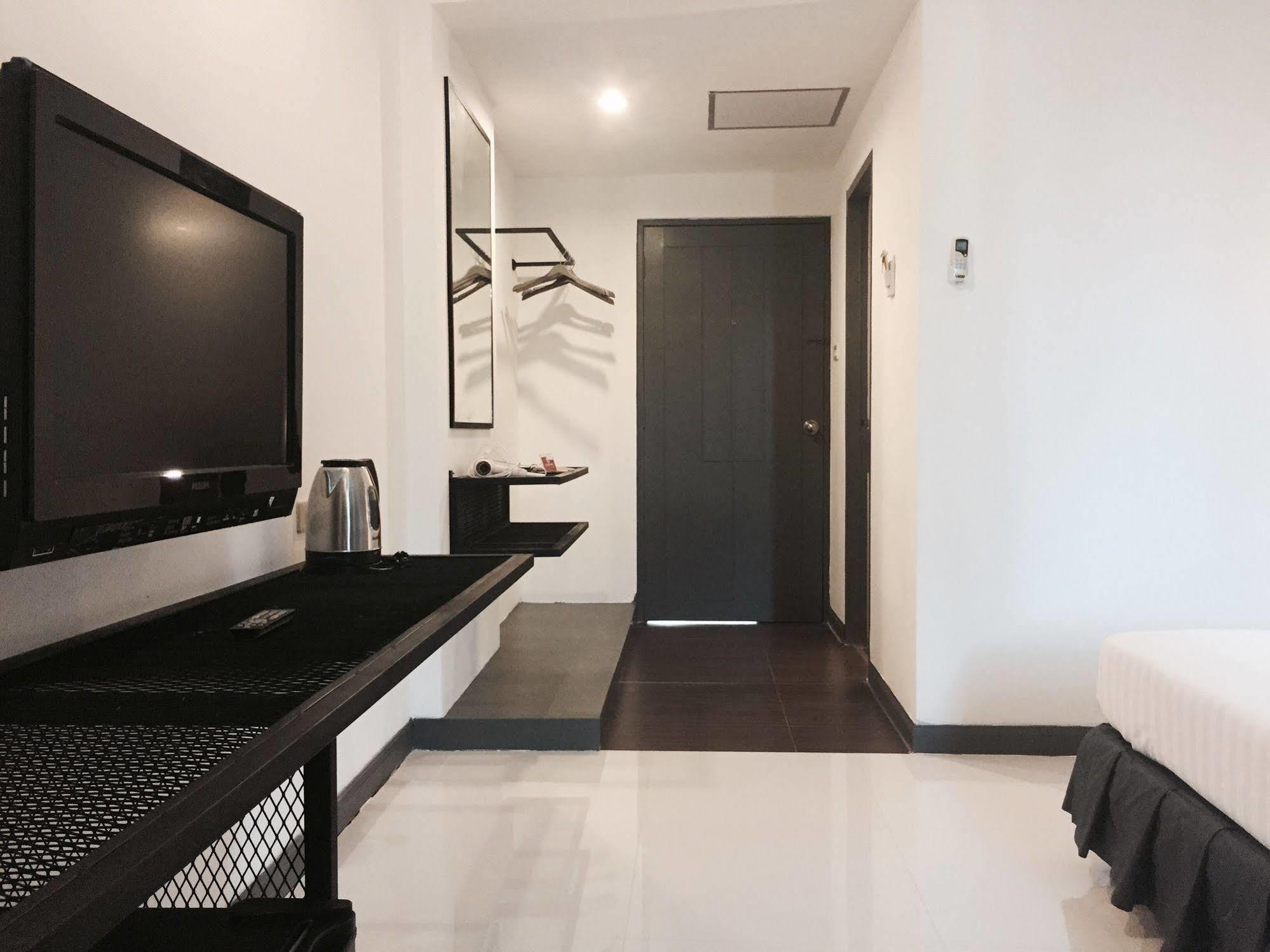 Hatyai Holiday Hotel ハートヤイ エクステリア 写真